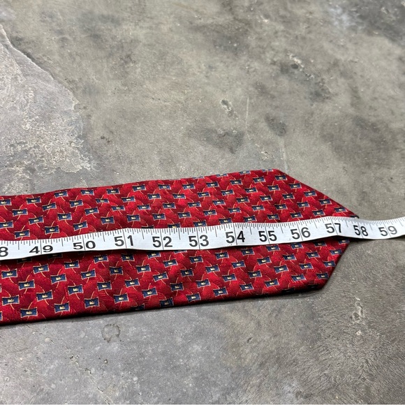 Vintage Roundtree & Yorke 100% Silk Tie Hand Sewn USA Geometric Preppy - Picture 7 of 9